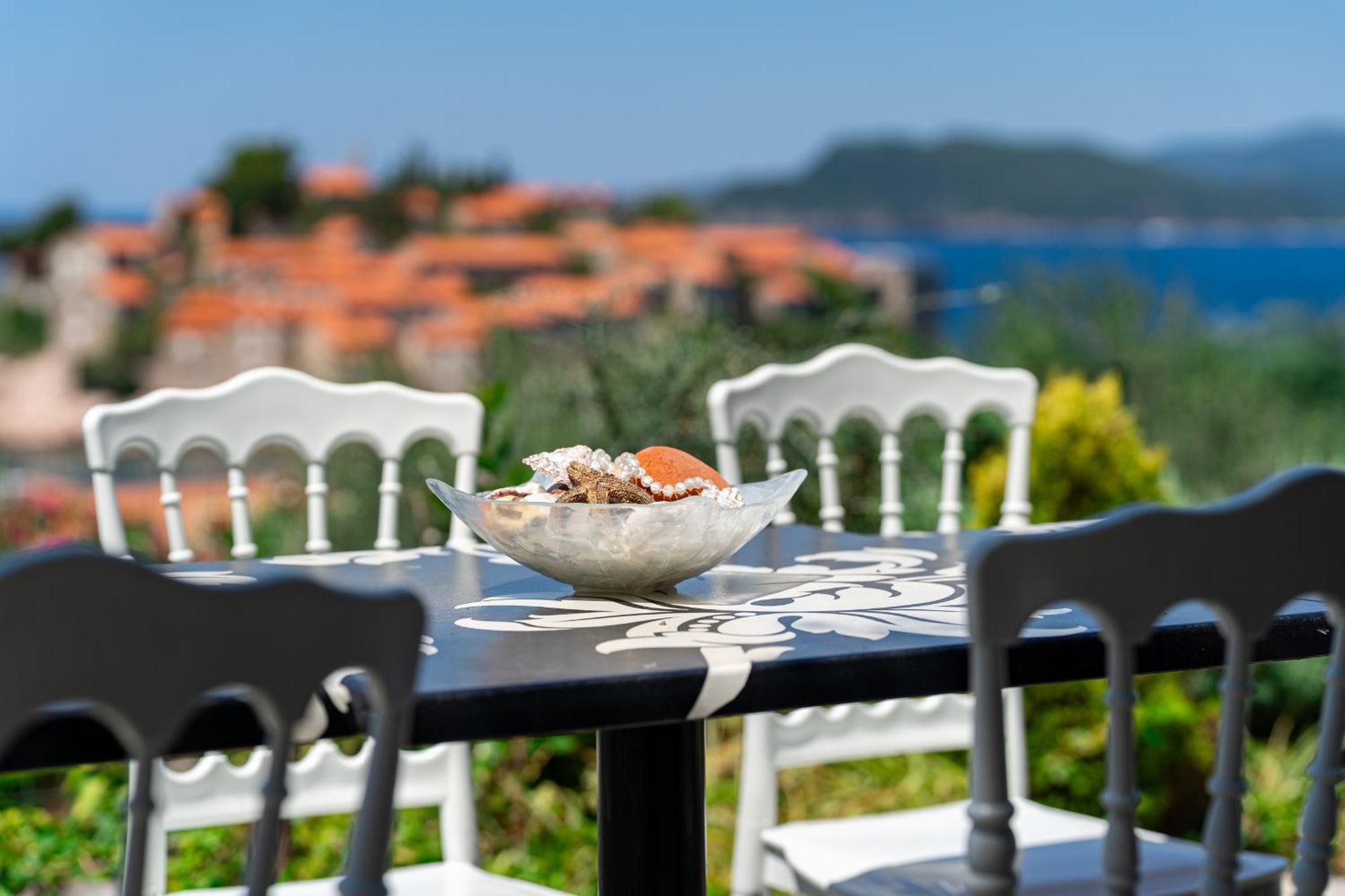 Sun Rose Apartments Свети-Стефан Экстерьер фото