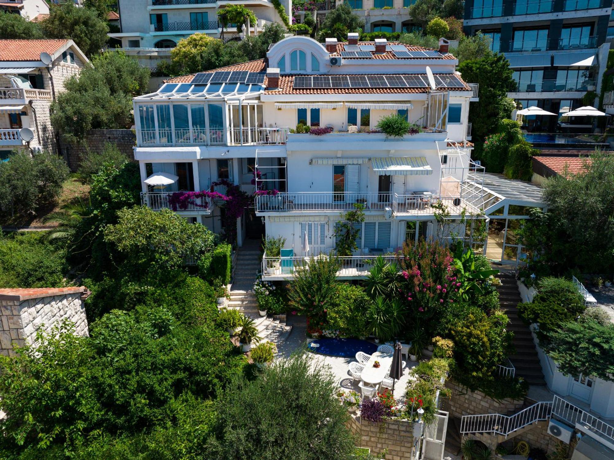 Sun Rose Apartments Свети-Стефан Экстерьер фото