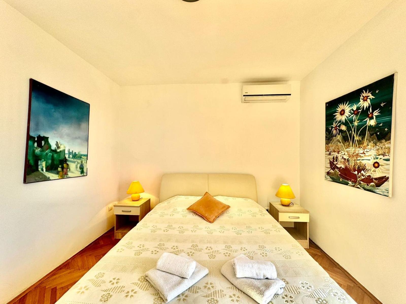 Sun Rose Apartments Свети-Стефан Экстерьер фото